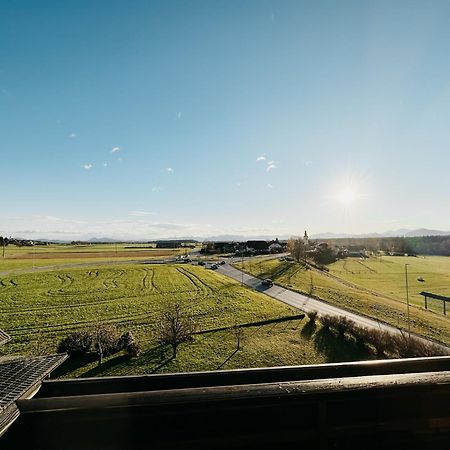 Hotel Oskar Zaplata Preddvor Kültér fotó