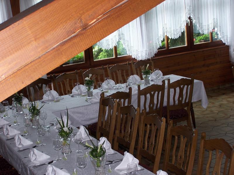 Hotel Oskar Zaplata Preddvor Kültér fotó