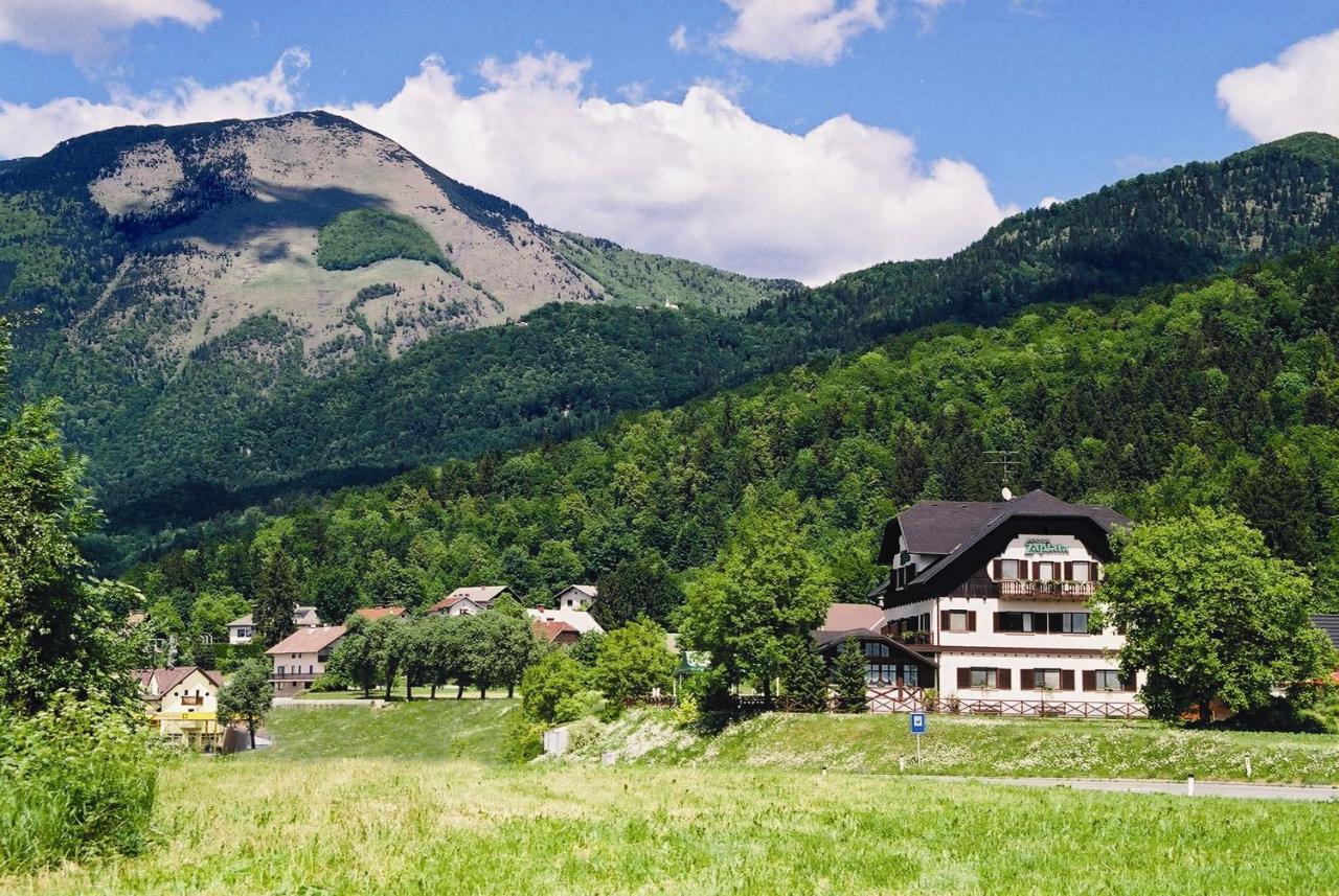 Hotel Oskar Zaplata Preddvor Kültér fotó